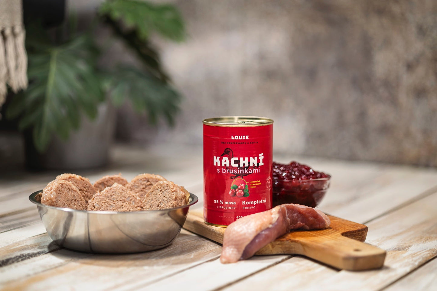 Kačacie s brusnicami 800g