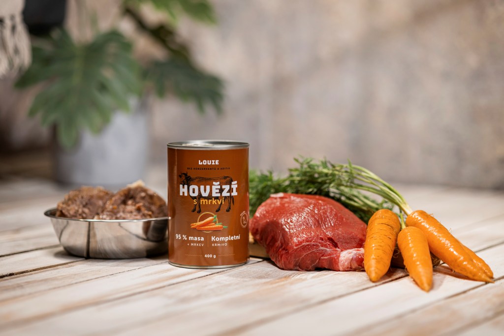 Hovězí s mrkví 800 g
